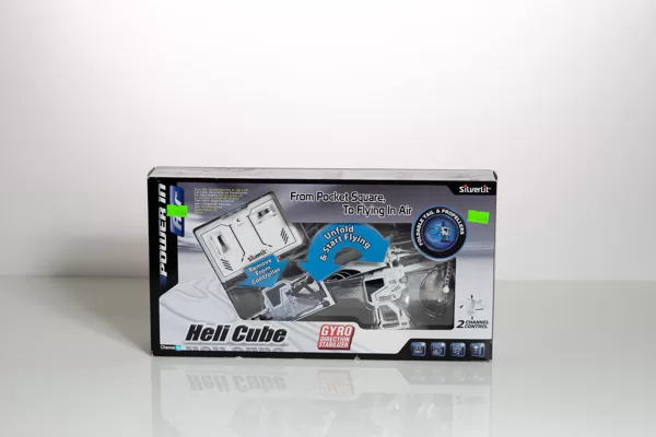 #1322 Helikopters attālināmi vadāms / Cena 31.44 EUR