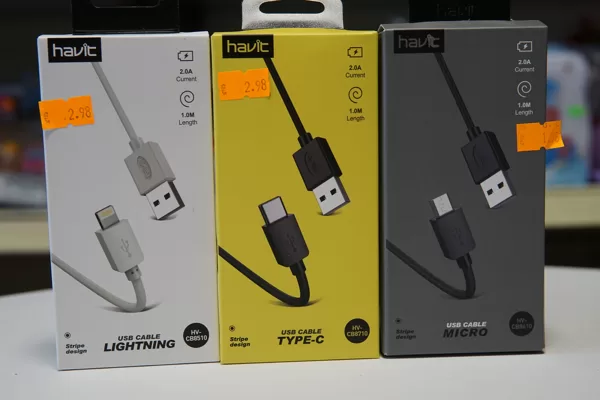 USB kabeļi / Cenas Lightning, Type-C 2.98 EUR, Micro 1.98 EUR